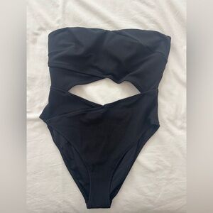 H&M Black Textured strapless swimsuit